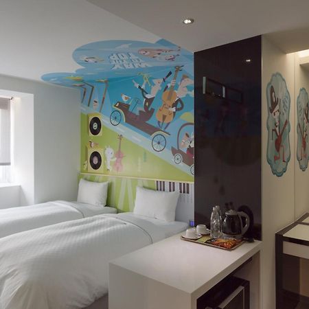 Cityinn Hotel Plus - Taichung Station Branch Quarto foto